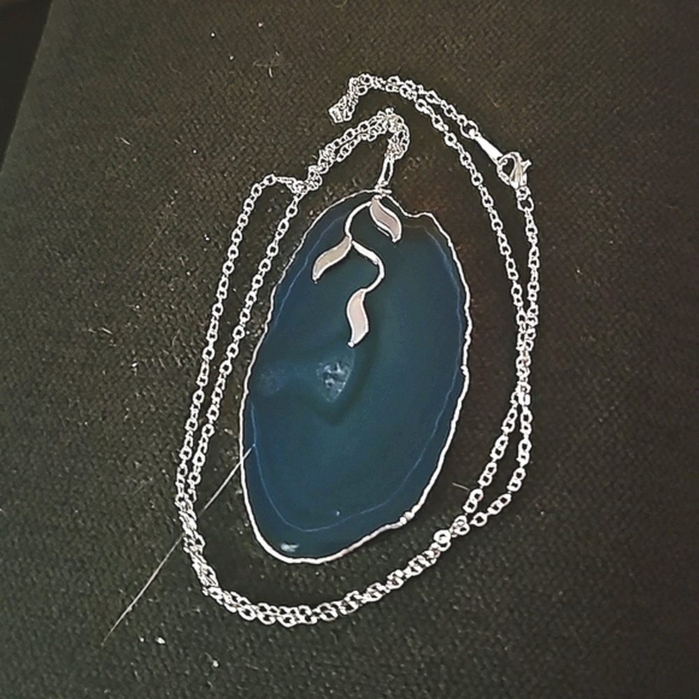 ⭐ Gorgeous Handmade Smooth Sliced Geo Necklace